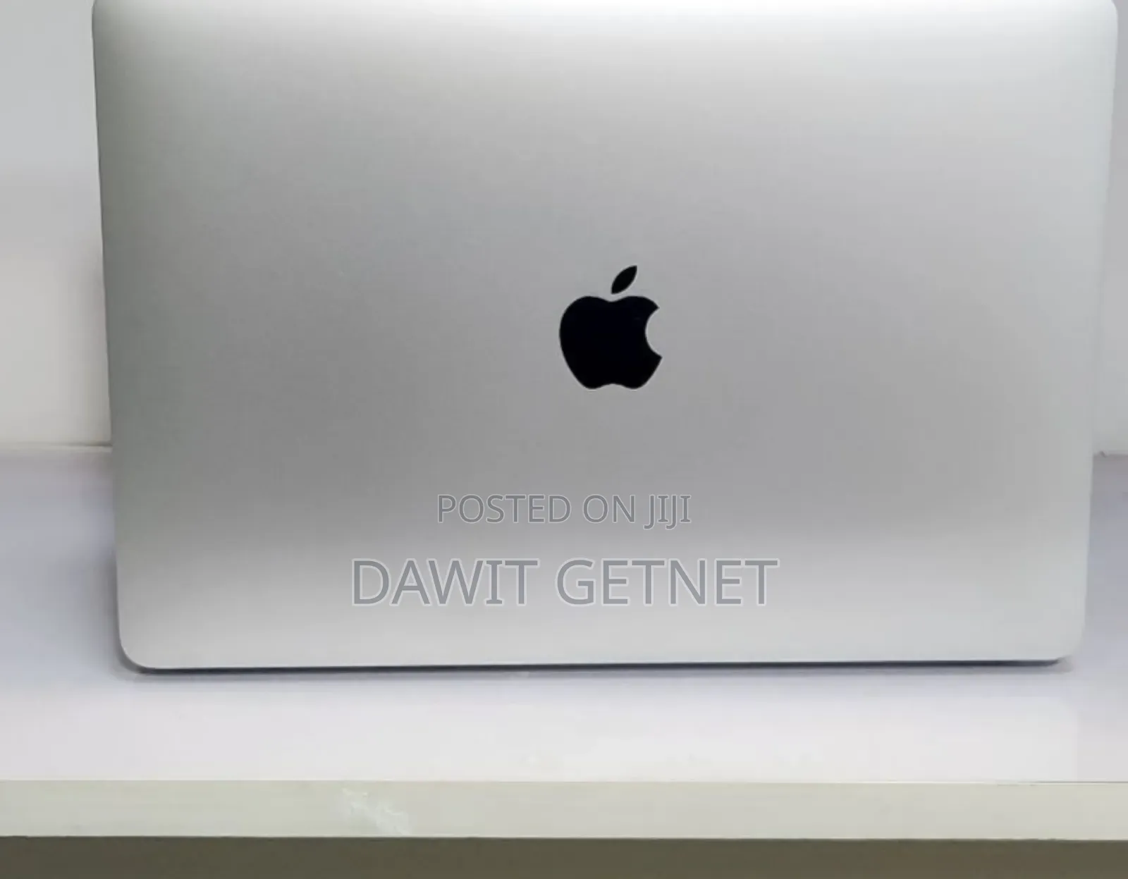 New Laptop Apple MacBook Air 2020 8GB Intel Core I3 SSD 256GB