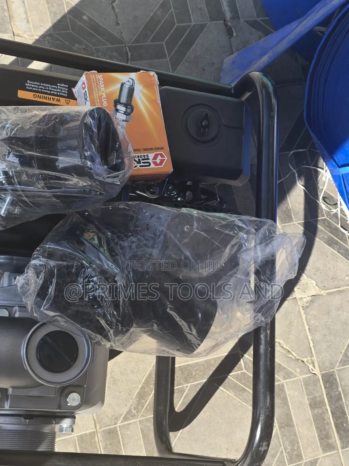 የውሃ መሳቢያ ሞተር እና ሸራ ከነ አክሰሰሪያቸው