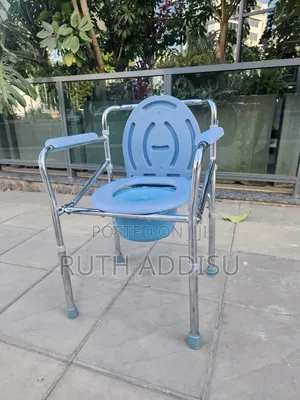 Photo - Commode Chair鳵的toilet Chair承諾commode Chair鳵不commode Chair鳵你commode