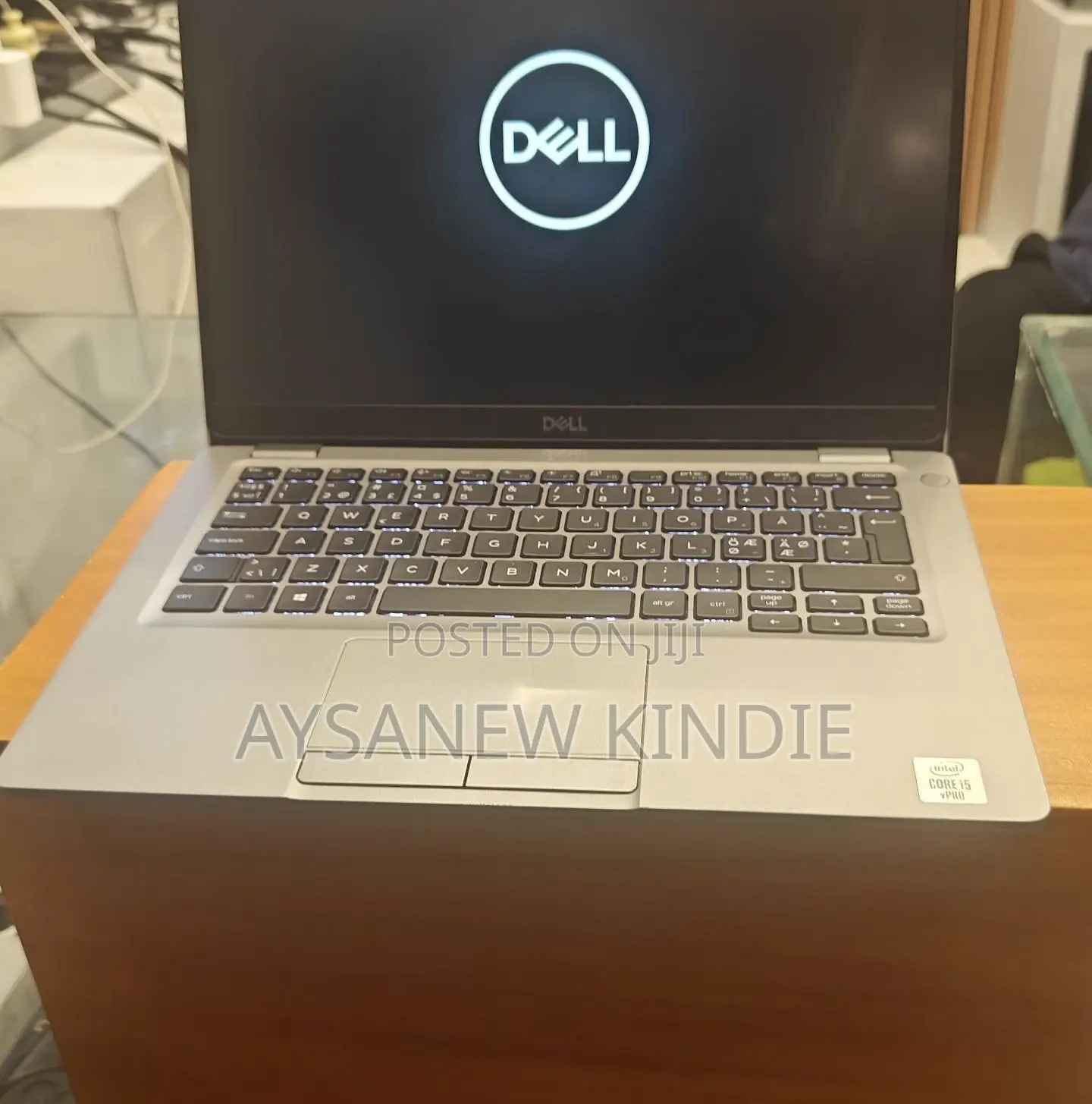 New Laptop Dell Latitude 5310 8GB Intel Core I5 SSD 256GB