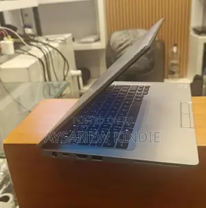 New Laptop Dell Latitude 5310 8GB Intel Core I5 SSD 256GB