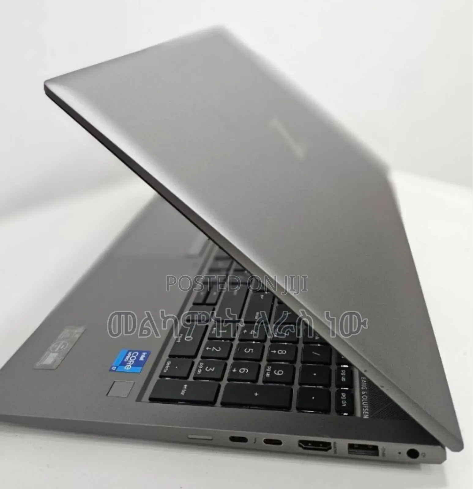 New Laptop HP ZBook Firefly G8 16GB Intel Core I7 SSD 1T