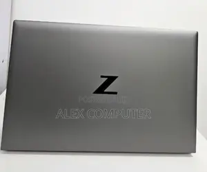 New Laptop HP ZBook Firefly G8 16GB Intel Core I7 SSD 1T