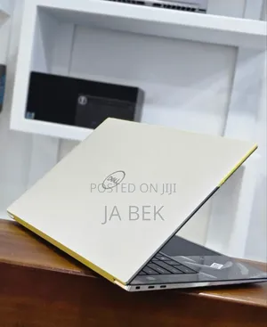 New Laptop Dell XPS 15 32GB Intel Core I9 SSD 1T