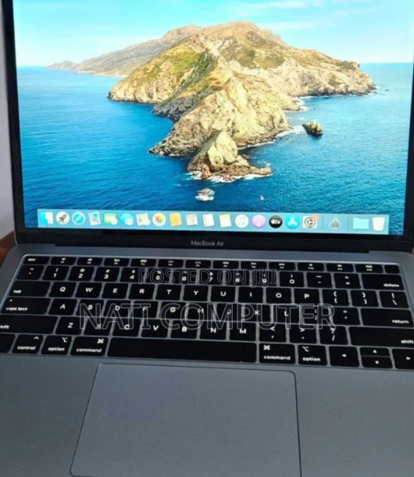 New Laptop Apple MacBook Pro 2019 8GB Intel Core I5 SSD 128GB