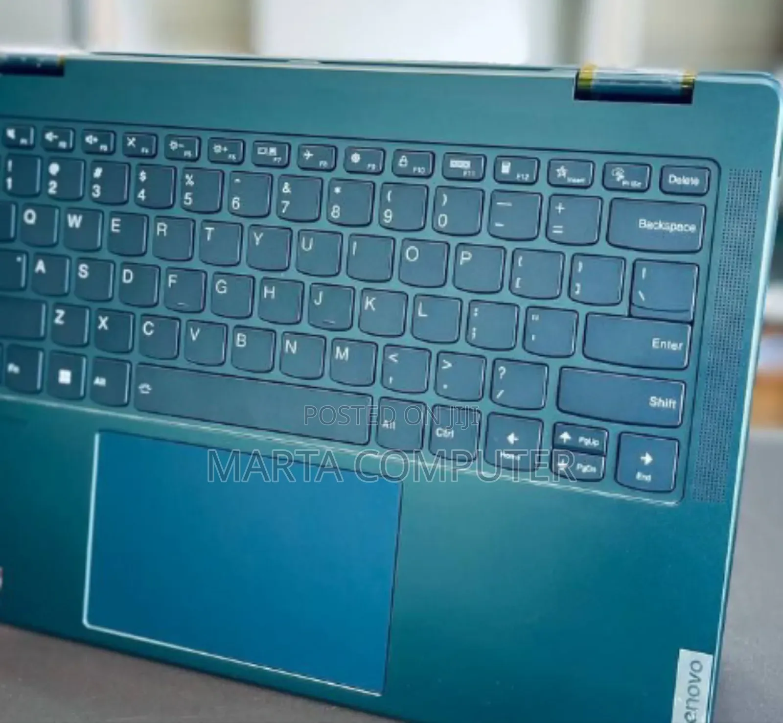 New Laptop Lenovo Yoga 330 16GB Intel Core I7 SSD 512GB