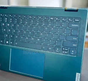 New Laptop Lenovo Yoga 330 16GB Intel Core I7 SSD 512GB