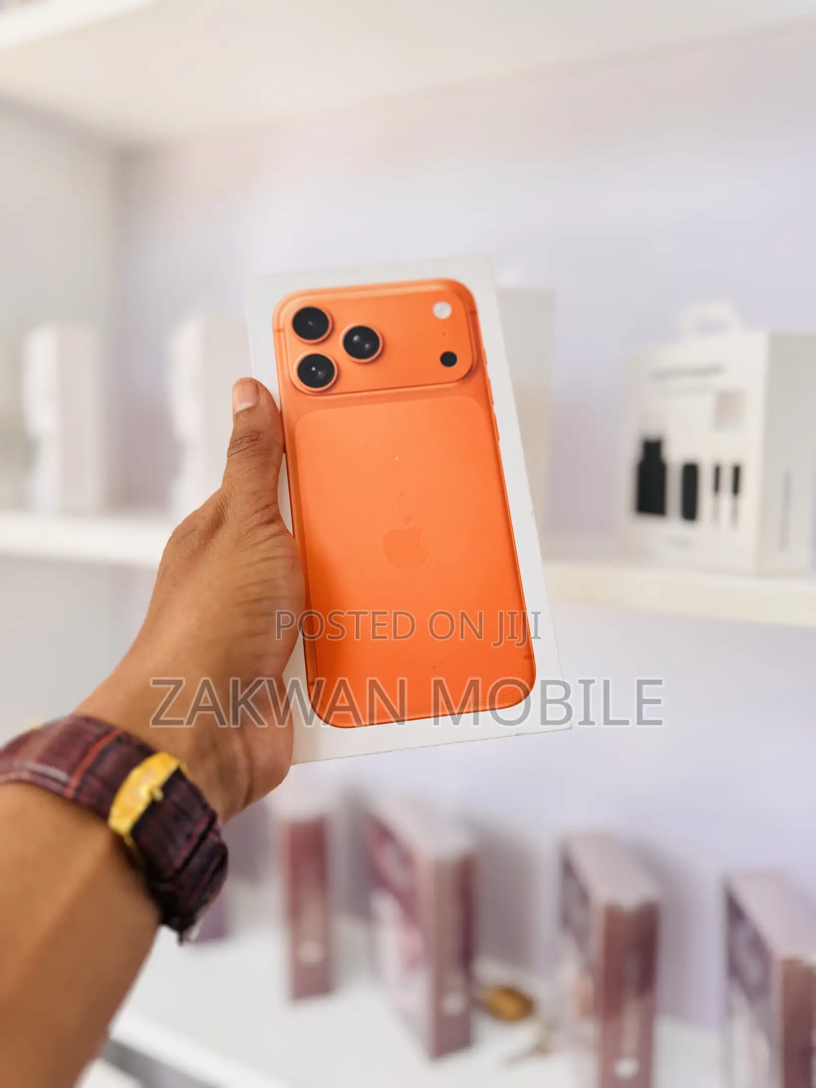 New Apple iPhone 17 Pro Max 256 GB Orange