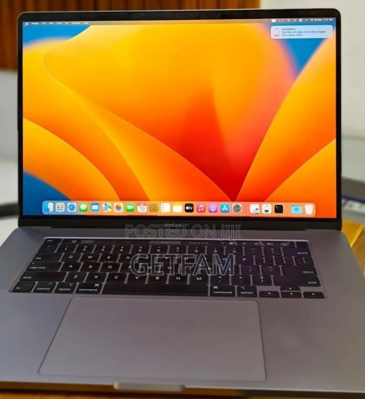 New Laptop Apple MacBook Pro 2019 32GB Intel Core I9 SSD 1T