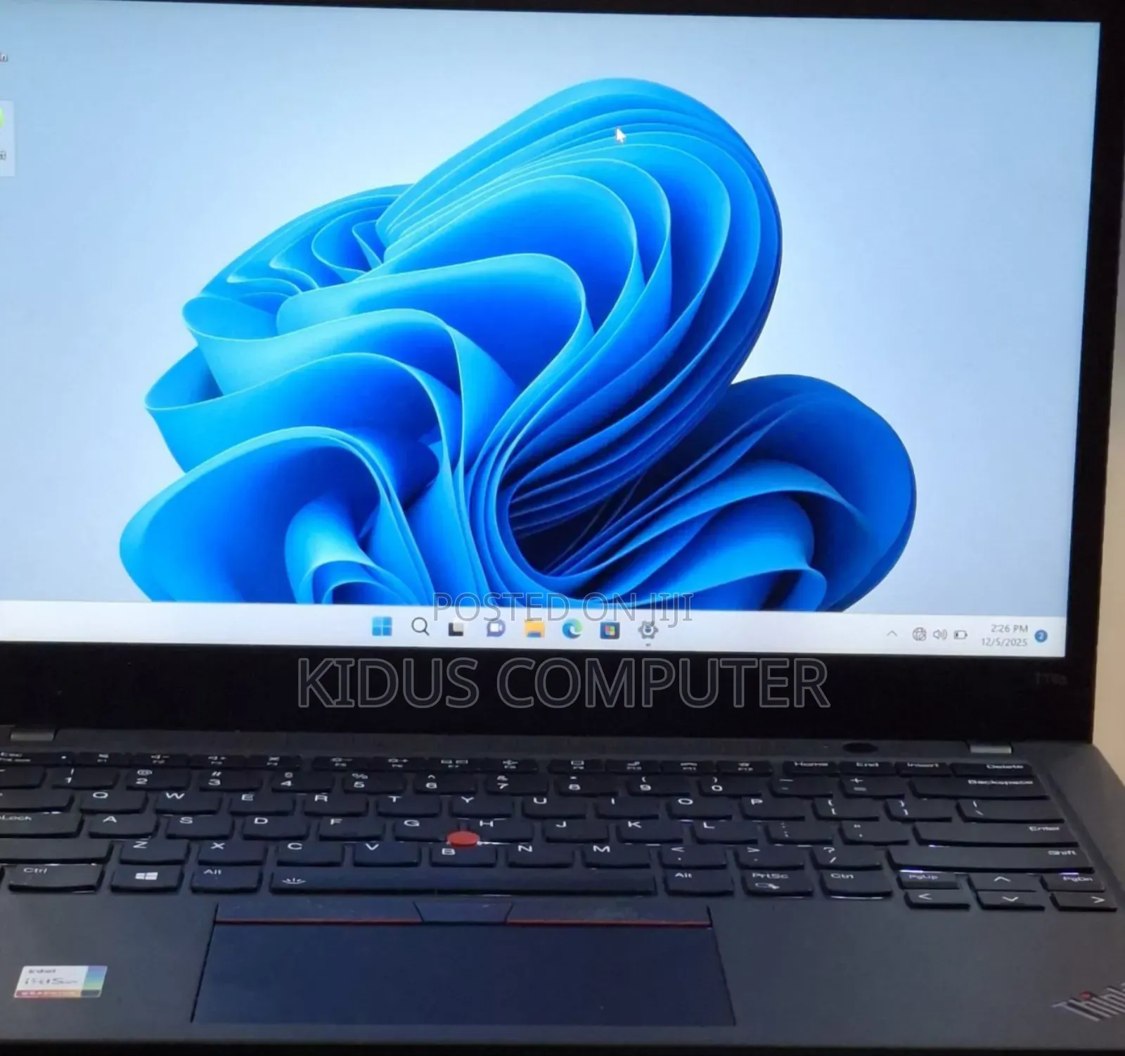 New Laptop Lenovo ThinkPad T14 32GB Intel Core I7 SSD 512GB