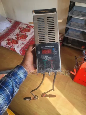 Photo - Digital Battery Tester