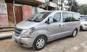 Hyundai Starex 2013 Silver