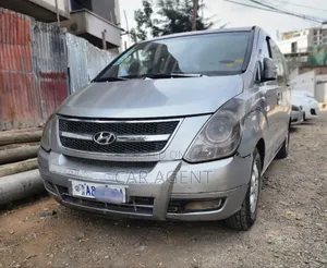 Hyundai Starex 2013 Silver