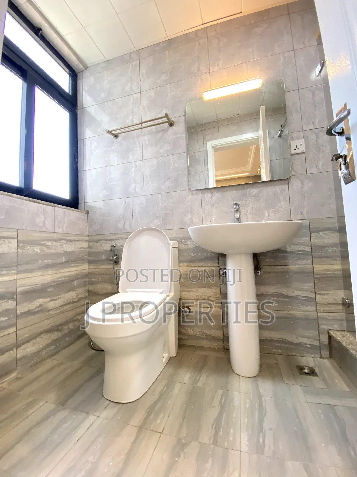 Furnished 2bdrm Apartment in Kirkos for rent