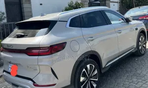 BYD Song Plus 2025 White