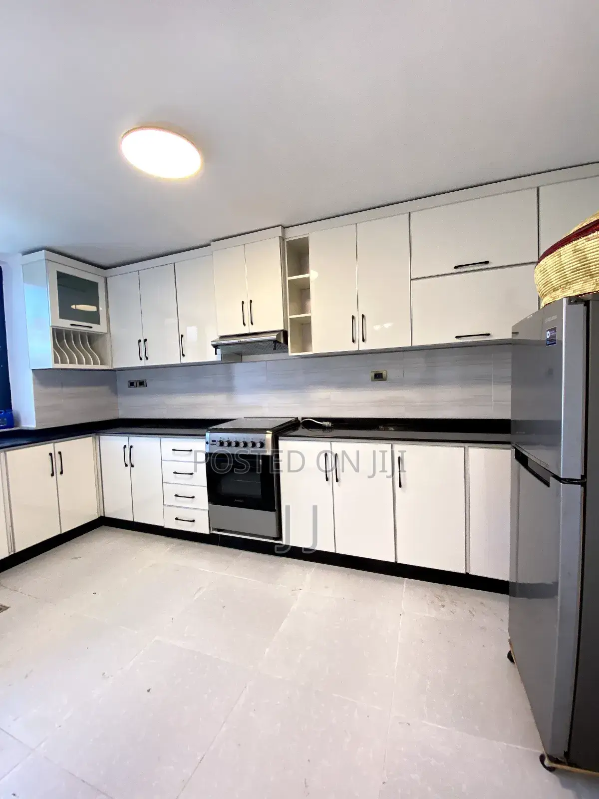 Furnished 2bdrm Apartment in Kirkos for rent