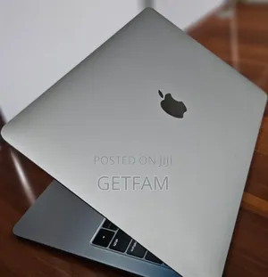 New Laptop Apple MacBook Pro 2019 16GB Intel Core I5 SSD 128GB