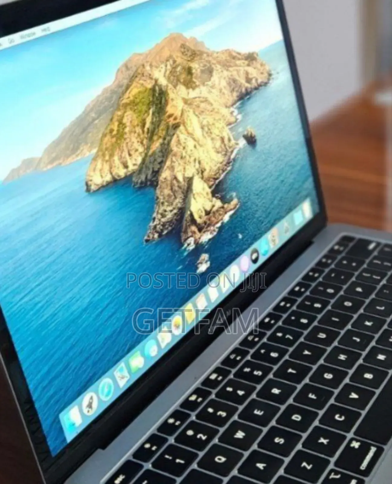 New Laptop Apple MacBook Pro 2019 16GB Intel Core I5 SSD 128GB