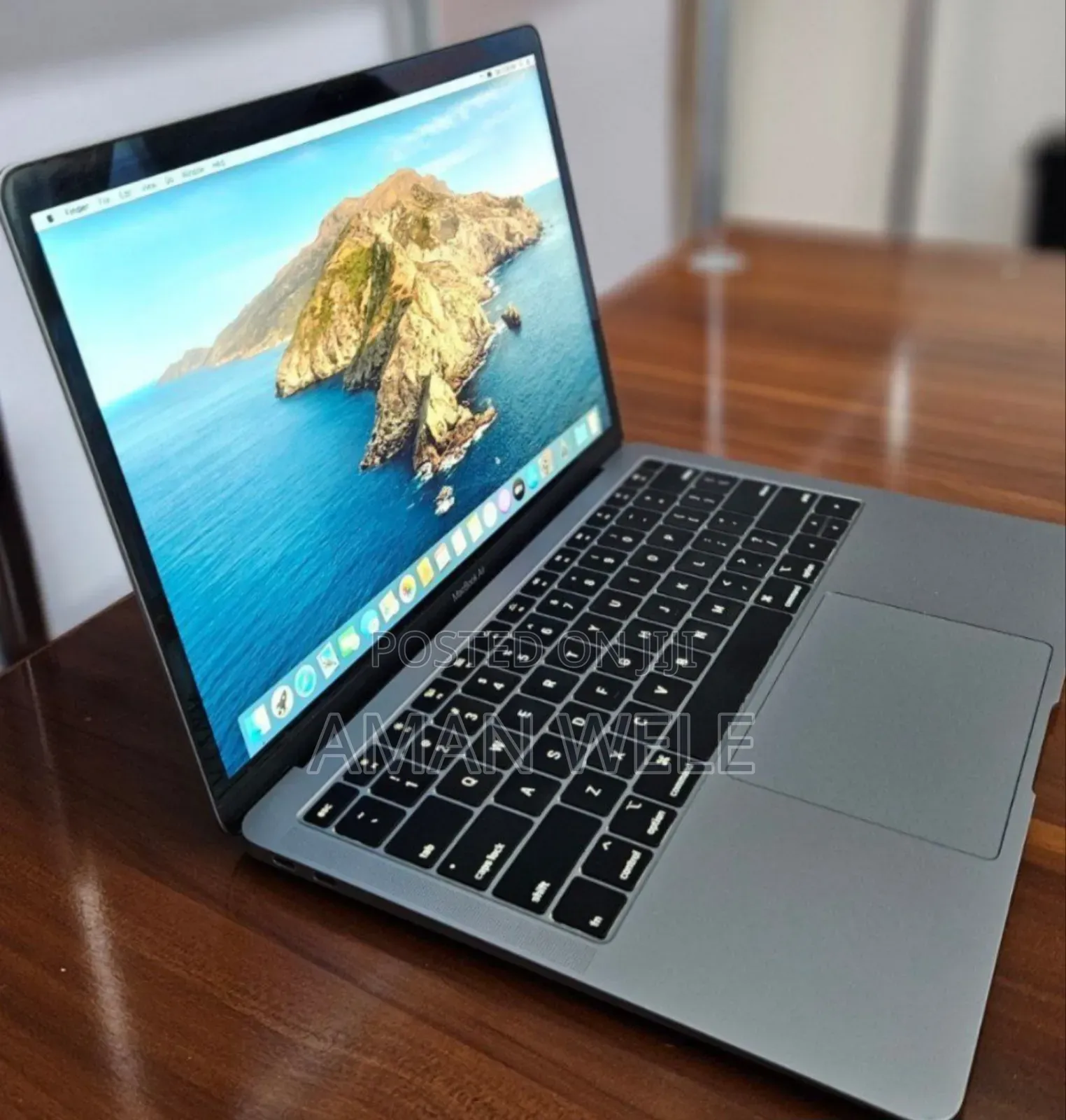 New Laptop Apple MacBook Air 2019 8GB Intel Core I5 SSD 128GB