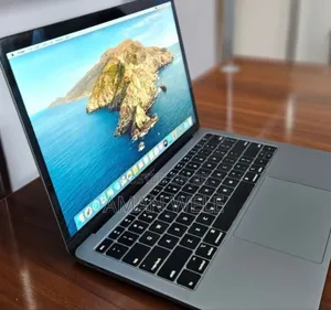 New Laptop Apple MacBook Air 2019 8GB Intel Core I5 SSD 128GB