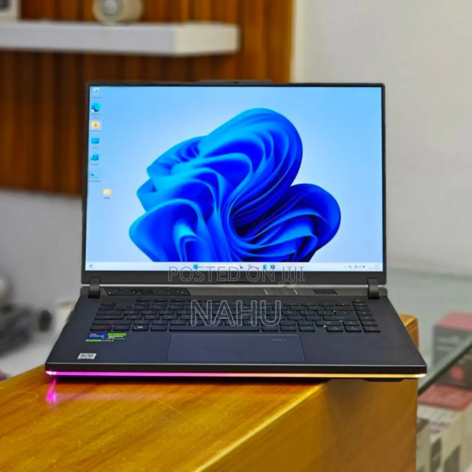 New Laptop Asus ROG Strix G17 32GB Intel Core I9 SSD 1T