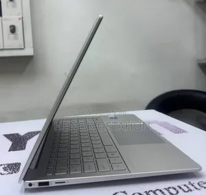 New Laptop HP Pavilion 15 16GB Intel Core I5 SSD 1T