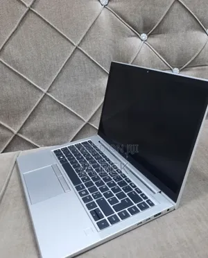 New Laptop HP EliteBook 840 G8 16GB Intel Core I5 SSD 512GB