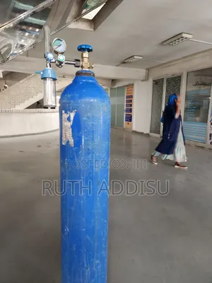 Photo - Oxygen Cylinder Tank段落brand New Oxygen Tang With Gauge留言oxygen Tank