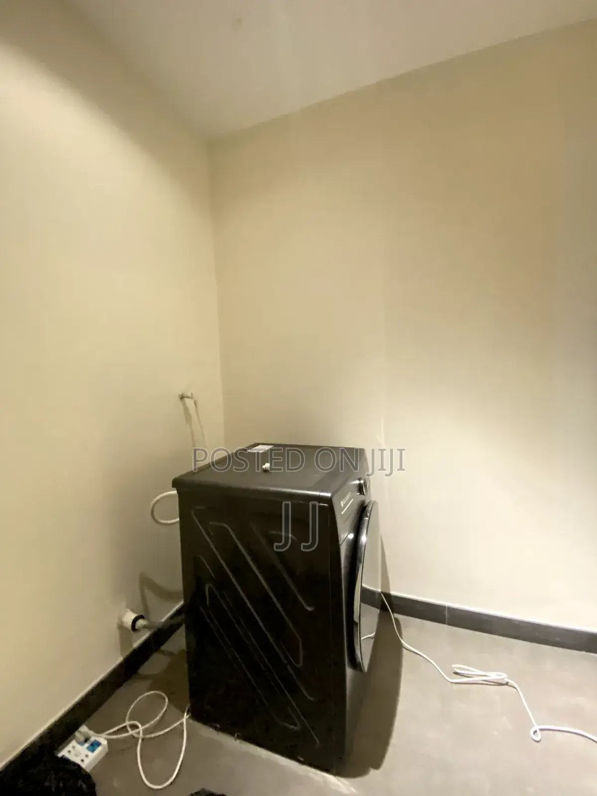 Furnished 3bdrm Apartment in Kirkos for rent