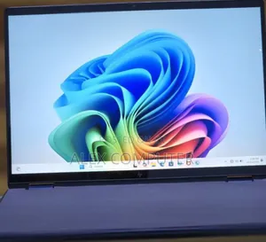 New Laptop HP OmniBook X Flip 14" 16GB Intel Core Ultra 7 SSD 512GB