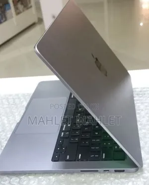 New Laptop Apple MacBook Pro M1 16GB Apple M1 SSD 512GB