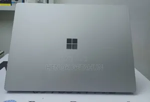New Laptop Microsoft Surface Laptop 4 8GB AMD Ryzen 7 SSD 256GB