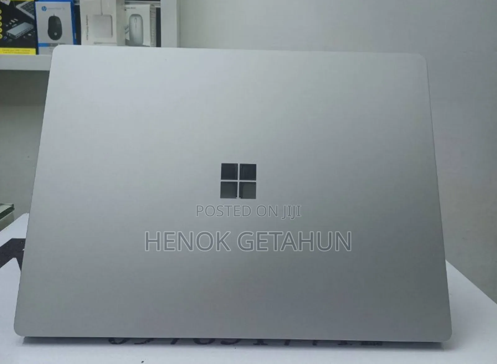New Laptop Microsoft Surface Laptop 4 8GB AMD Ryzen 7 SSD 256GB