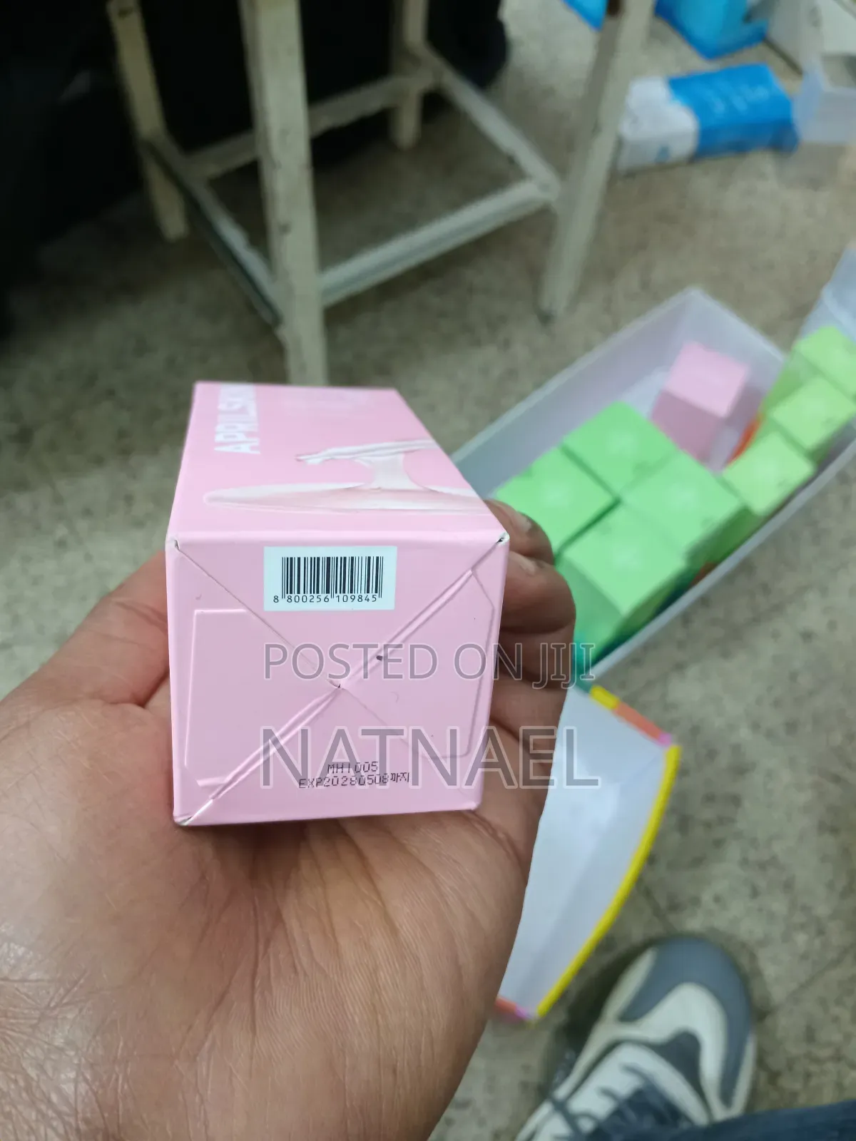 Aprilskin Pink Aloe Mucin Serum