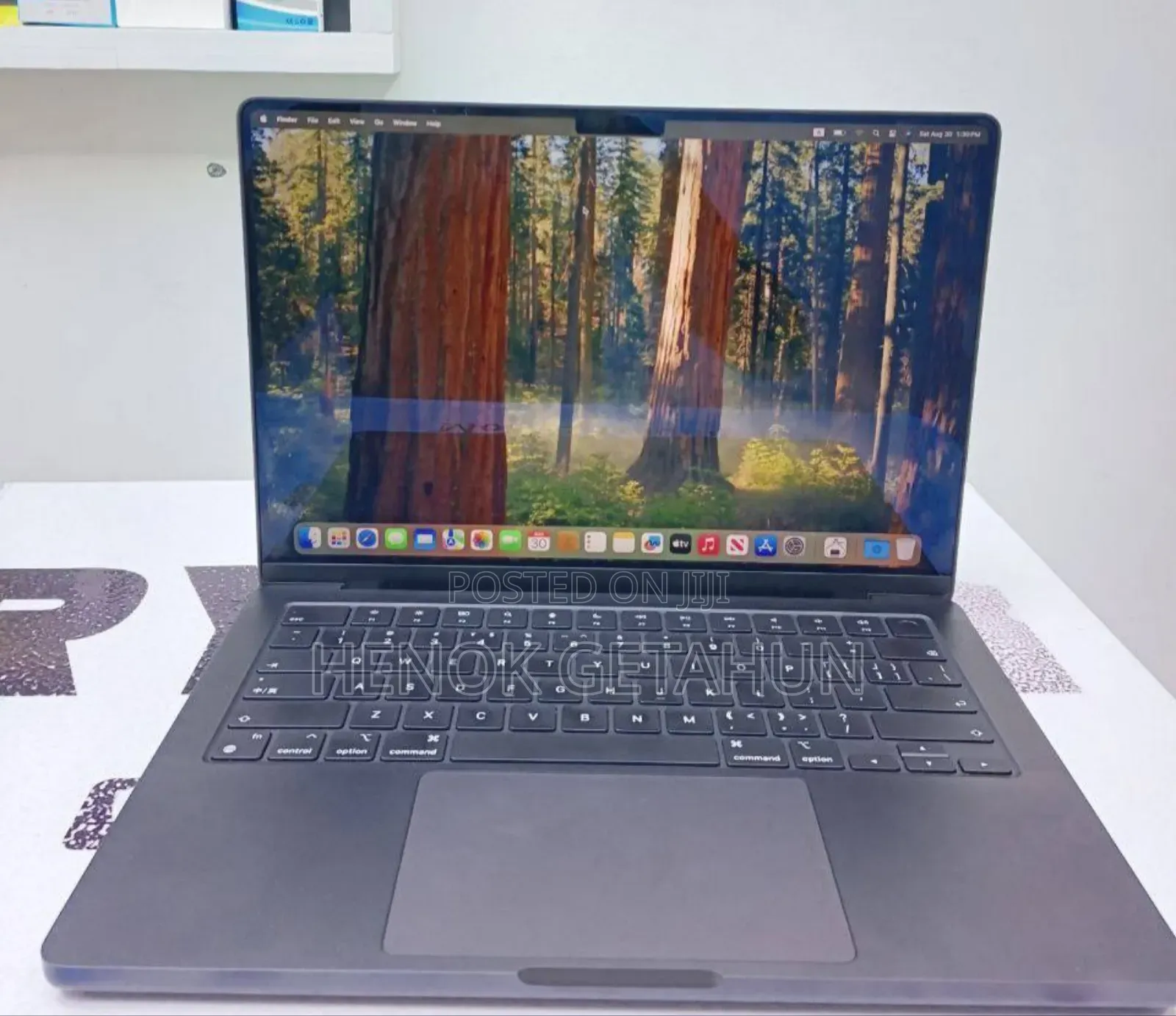 New Laptop Apple Macbook Pro 2025 M5 14-Inch 16GB Apple M4 SSD 1T