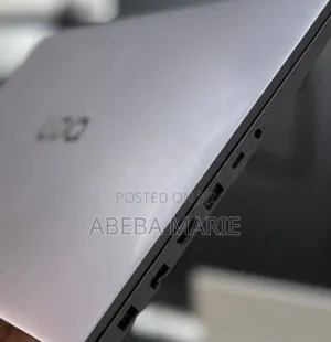 New Laptop Lenovo LOQ 15IRH8 16GB Intel Core I5 SSD 512GB