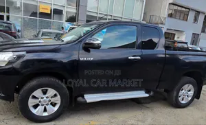 Toyota Hilux 2019 Black