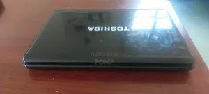 Laptop Toshiba Satellite A500 12GB Intel Core I5 SSD 128GB