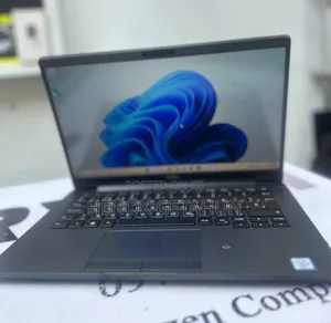 New Laptop Dell Latitude 7300 8GB Intel Core I5 SSD 256GB
