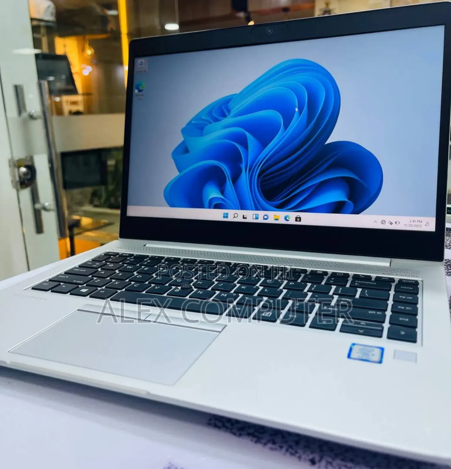 New Laptop HP EliteBook 840 G6 16GB Intel Core I5 SSD 512GB