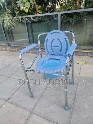 Photo - Commode Chair輕微brand New Toilet Chair仔在commode Chair丸及commode Chair