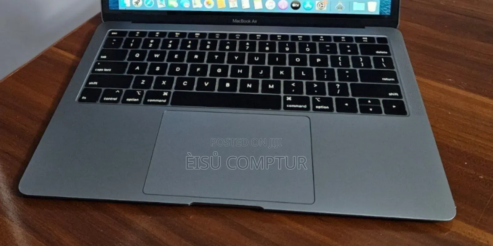 New Laptop Apple MacBook Pro 2019 8GB Intel Core i5 SSD 128GB