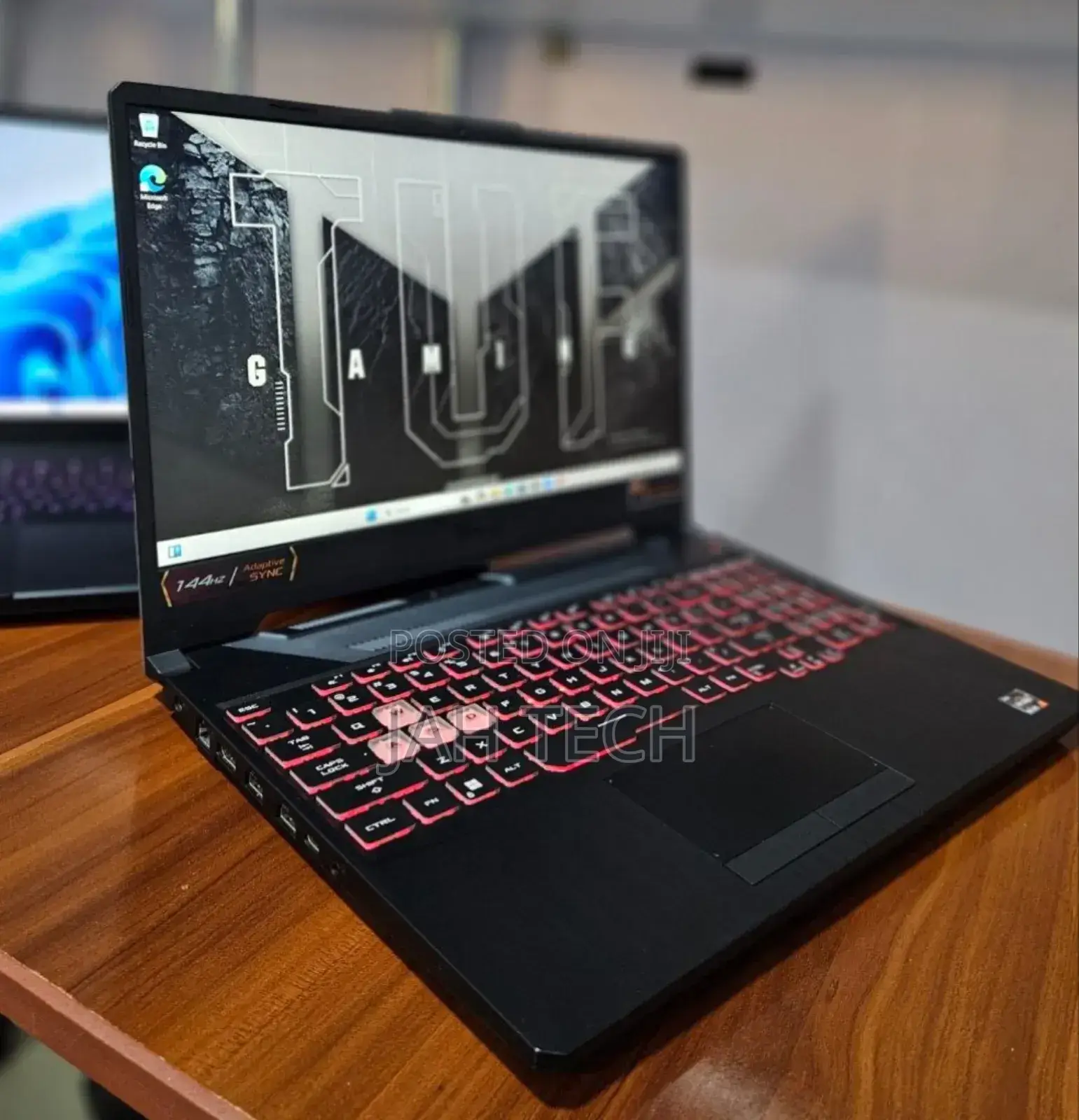 New Laptop Asus TUF Gaming A15 16GB AMD Ryzen 7 SSD 512GB