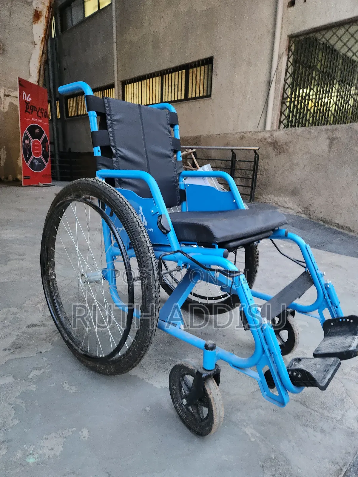 Foldable Strong Met Wheelchair輕輕wheelchair考量wheelchair元首wheelchair