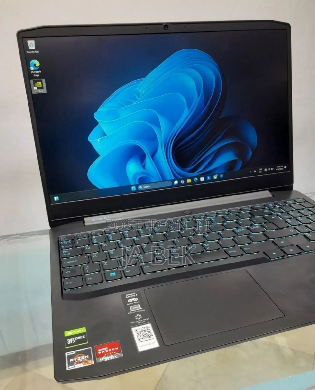 New Laptop Lenovo Ideapad 3 16GB AMD Ryzen 5 SSD 256GB