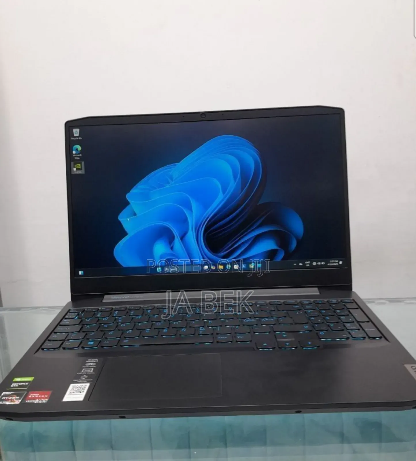 New Laptop Lenovo Ideapad 3 16GB AMD Ryzen 5 SSD 256GB