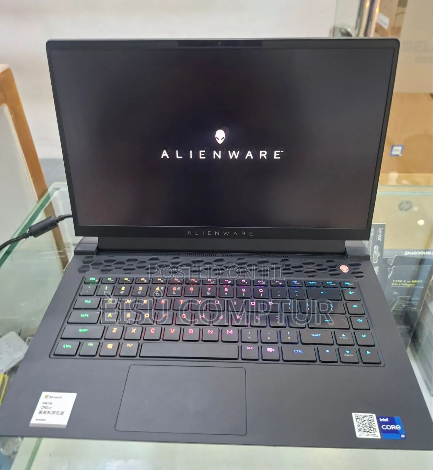 New Laptop Dell Alienware M15 R7 32GB Intel Core I9 SSD 1T