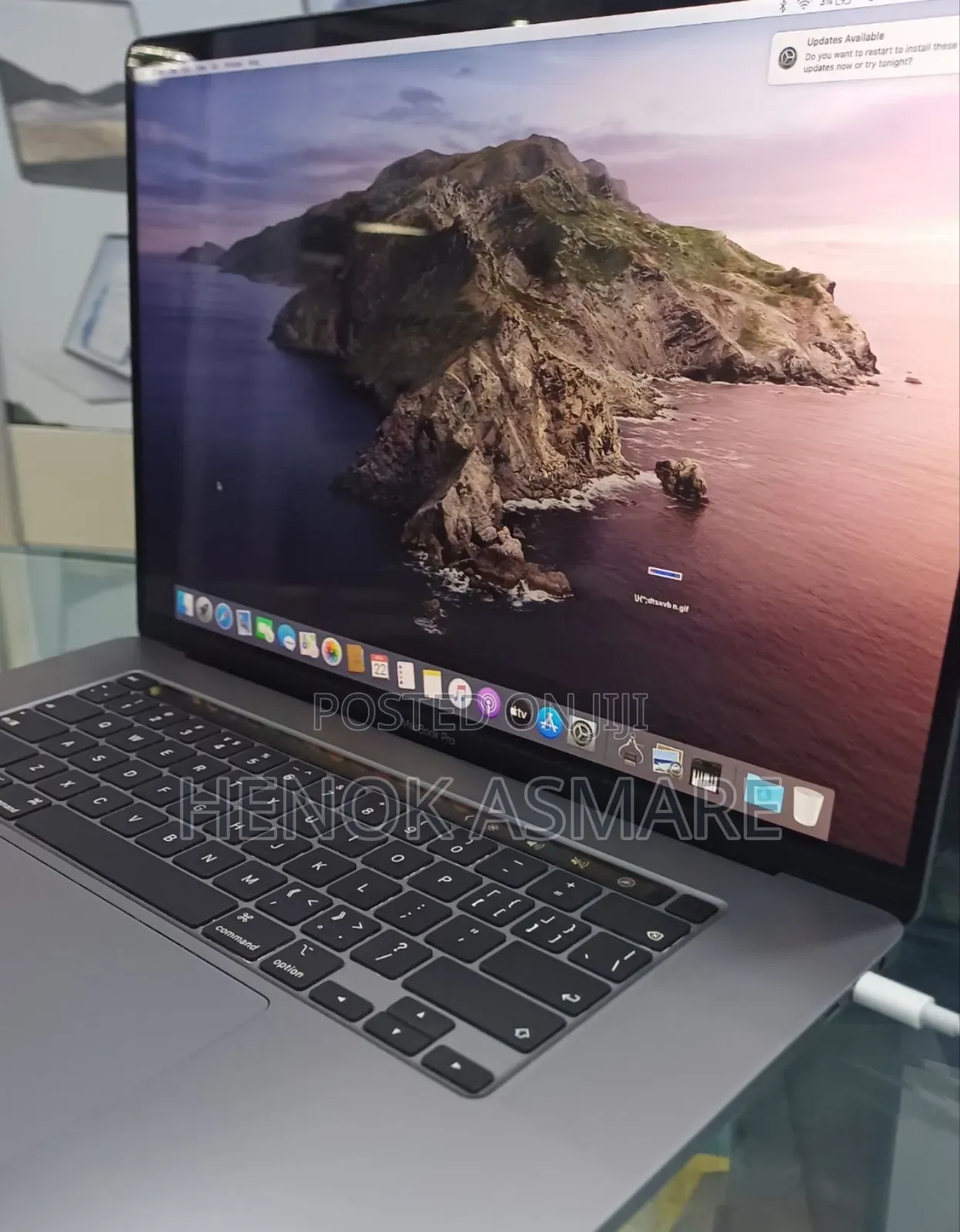 New Laptop Apple MacBook Pro 2019 32GB Intel Core I9 SSD 1T