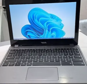 New Laptop Acer Chromebook C720 4GB Intel Celeron SSD 128GB