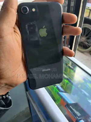 Apple iPhone 8 64 GB Black